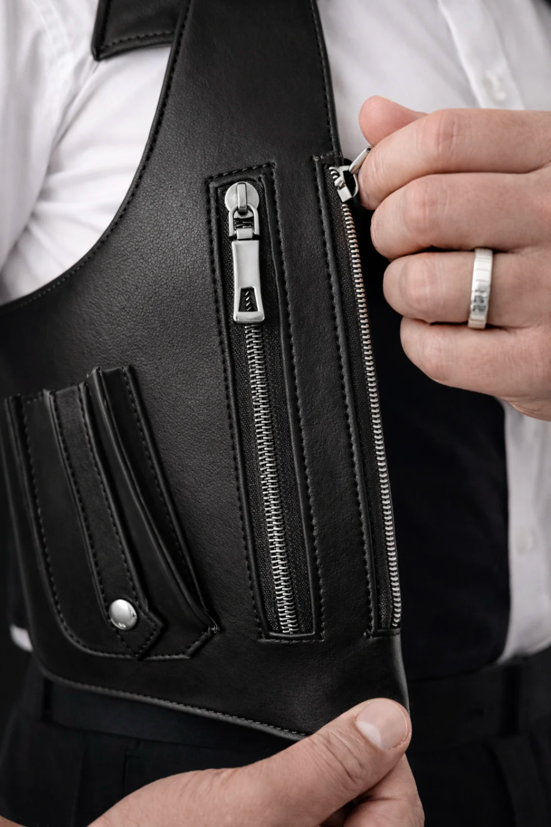Monarch Heritage Satchel™